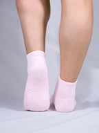 Women's Quarter Crew Grip Socks 3 Pack